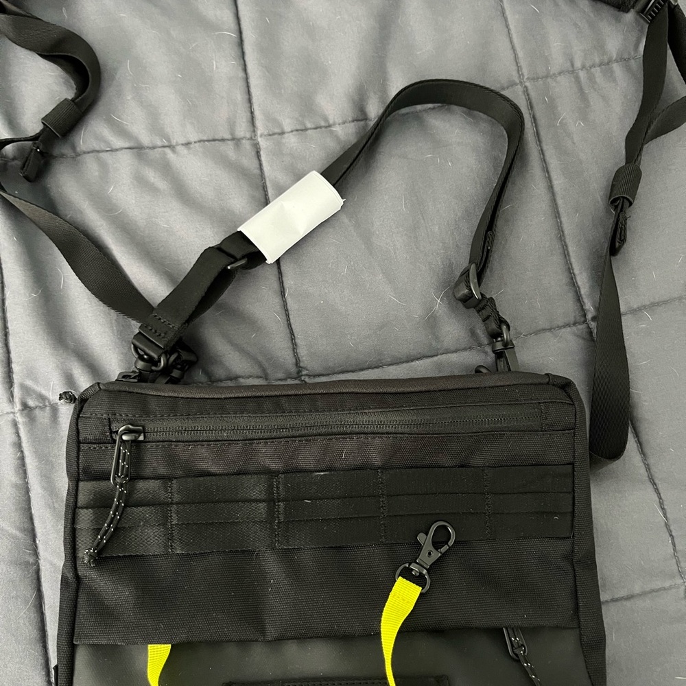 Timbuk2 Agent crossbody bag